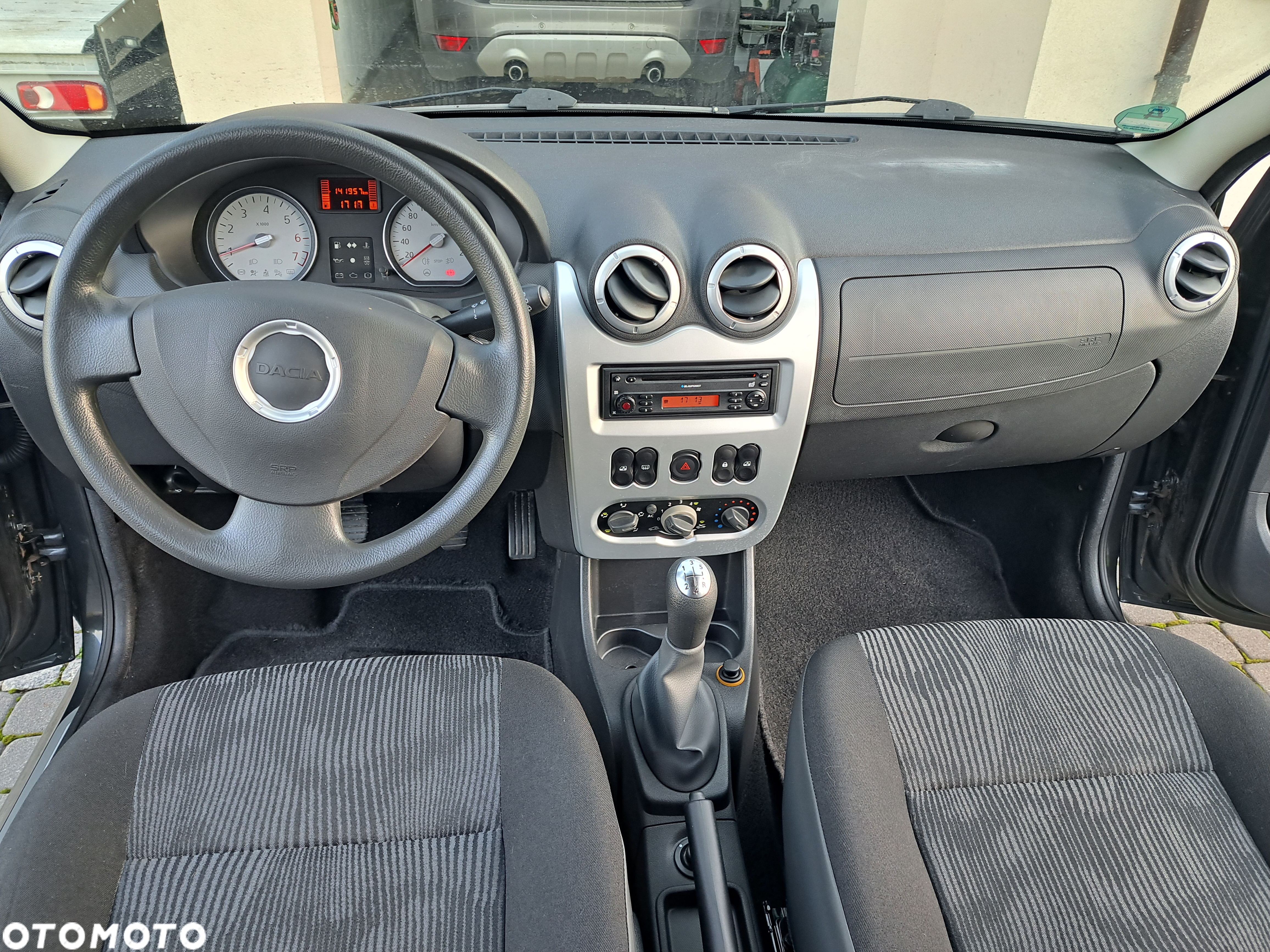 Dacia Logan MCV 1.6 16V Laureate - 17