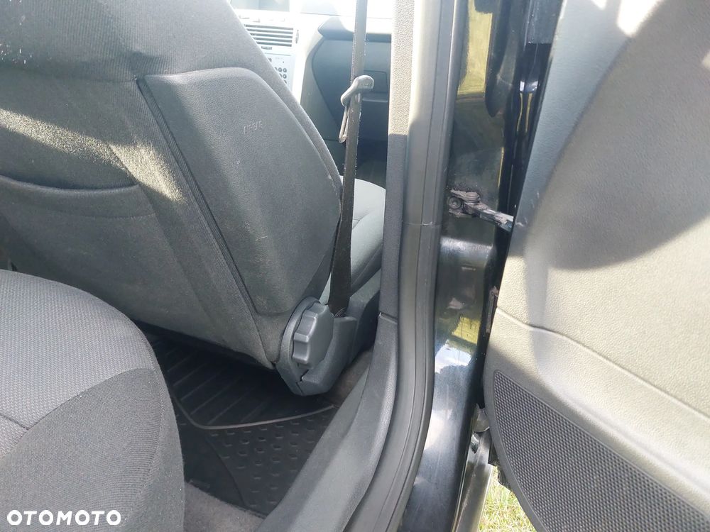 Opel Astra 1.6 ECOFLEX Start/Stop Fun - 21