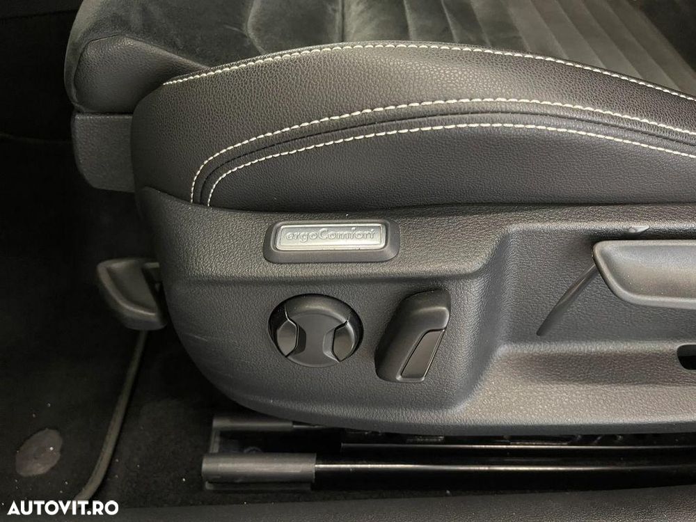 Volkswagen Passat 2.0 TDI DSG Highline - 4