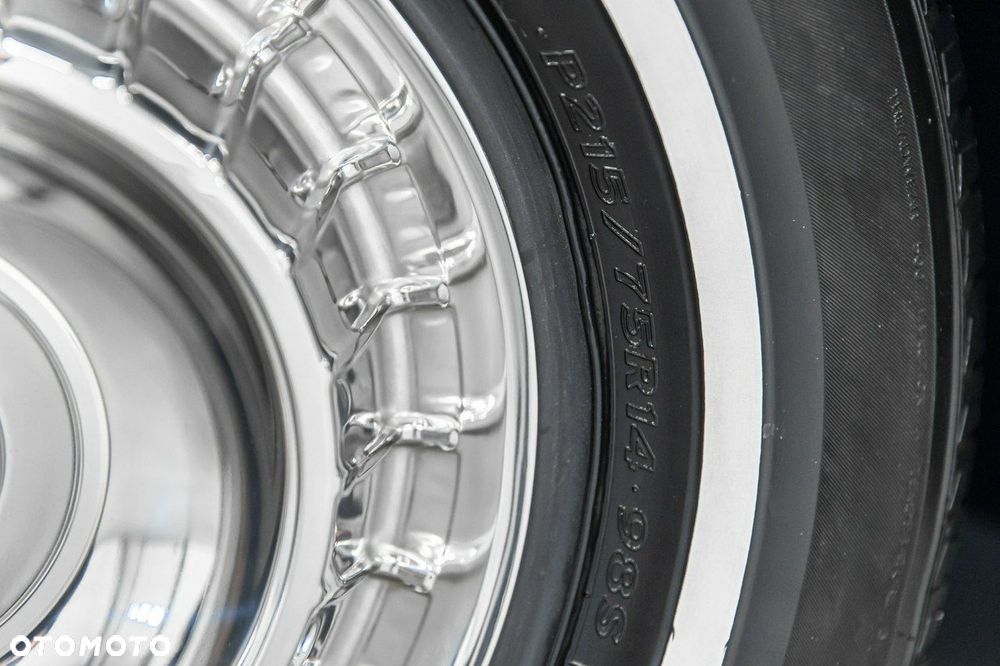 Ford Thunderbird - 20