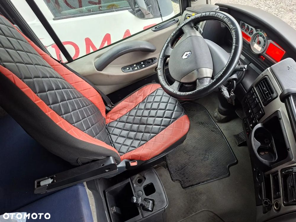 Renault MAGNUM - 8