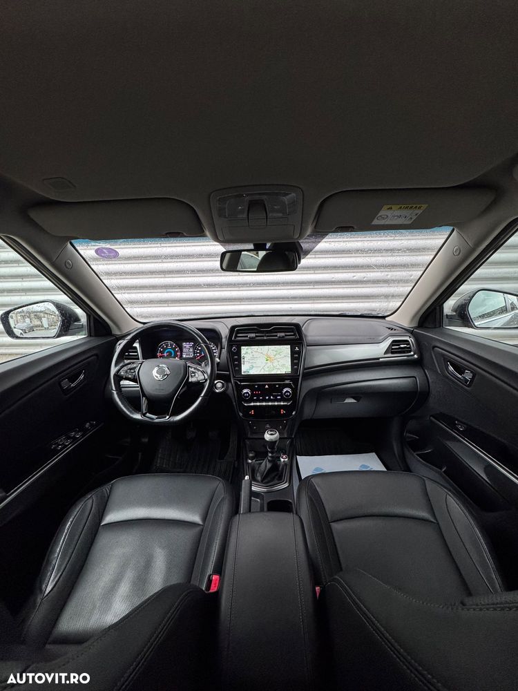 SsangYong Tivoli - 2