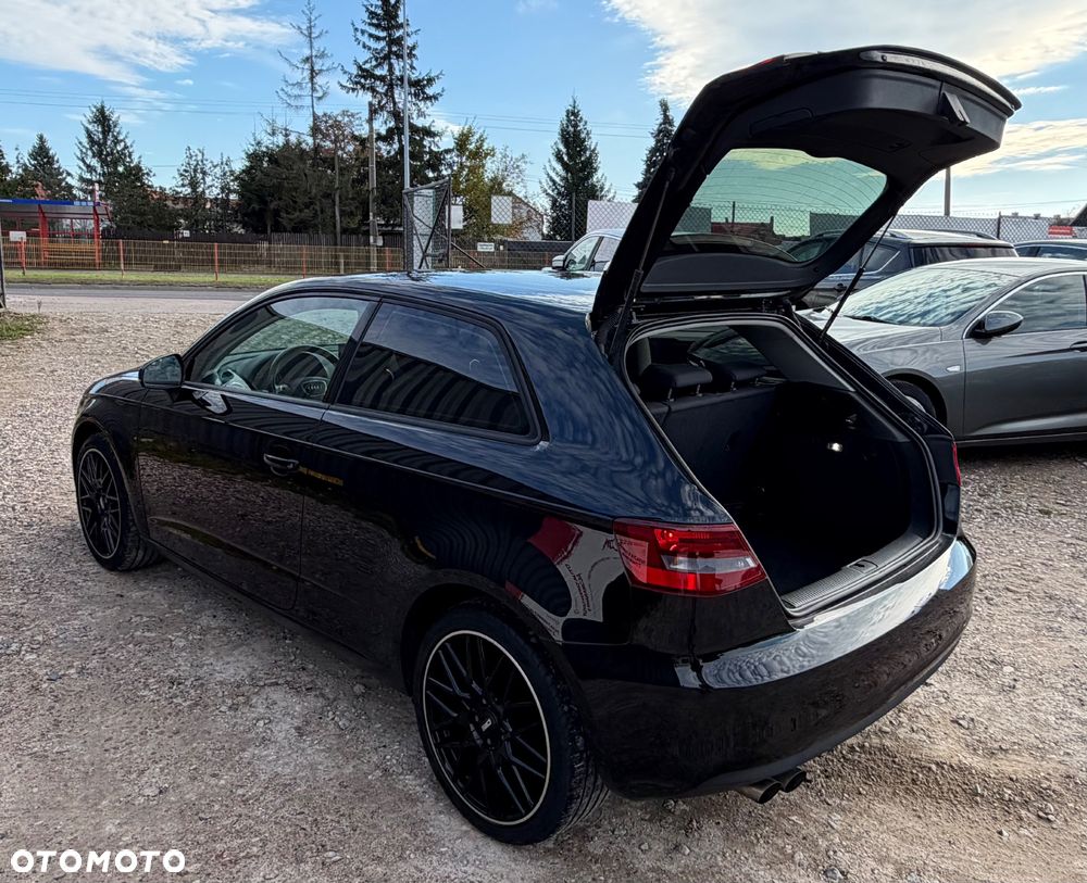 Audi A3 Sportback - 30