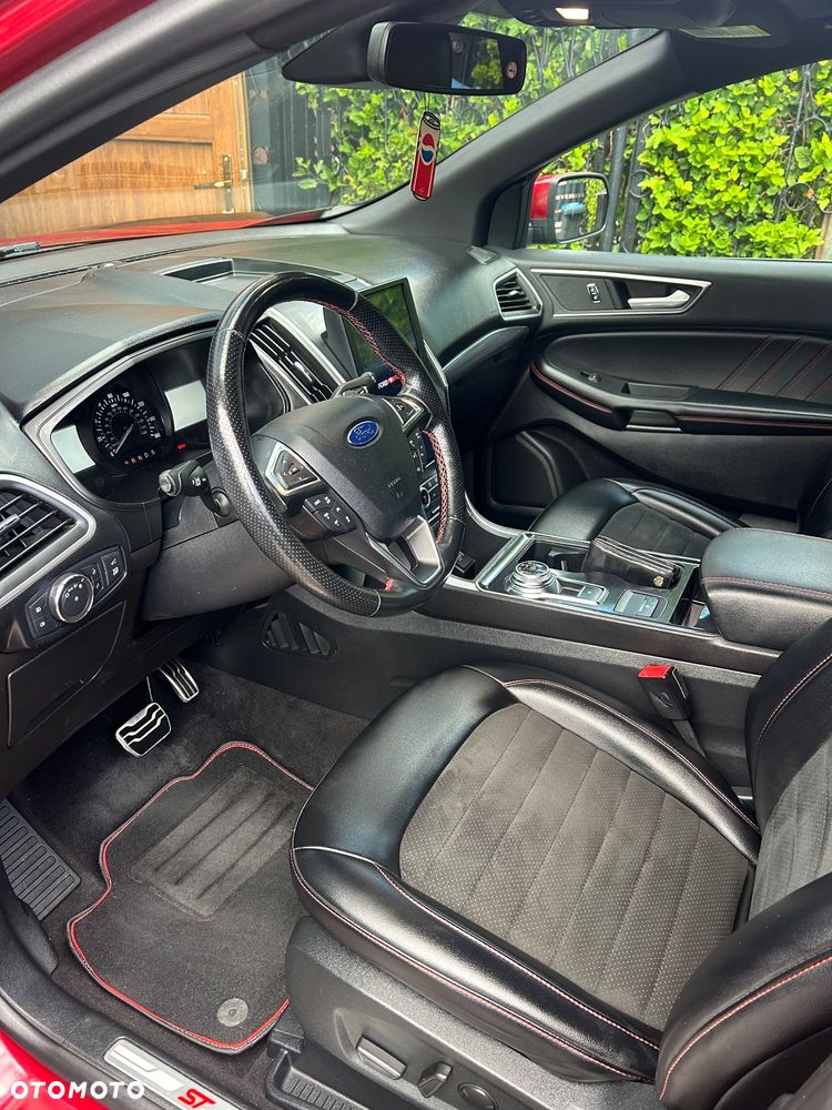 Ford Edge - 10