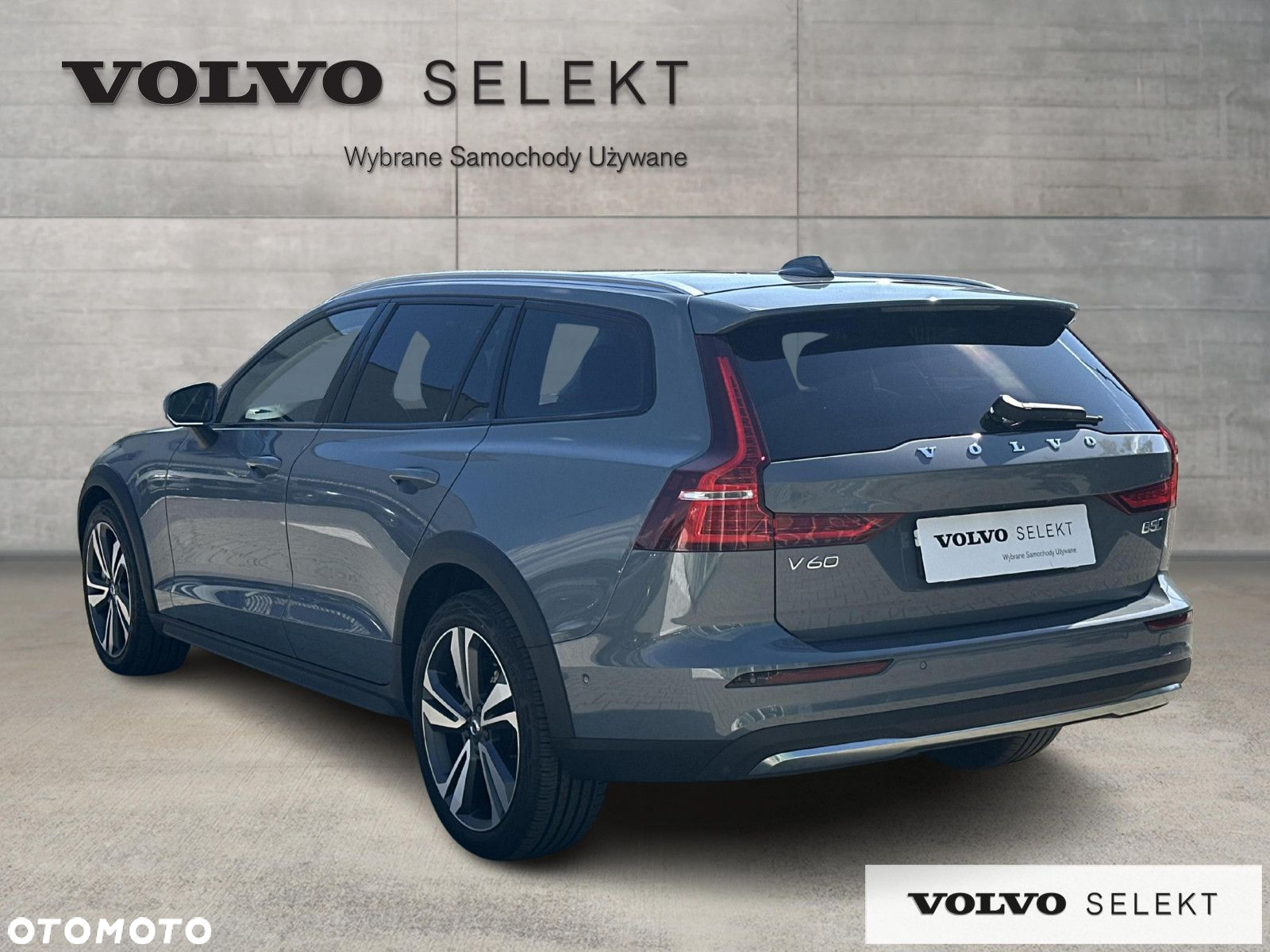 Volvo V60 Cross Country - 9