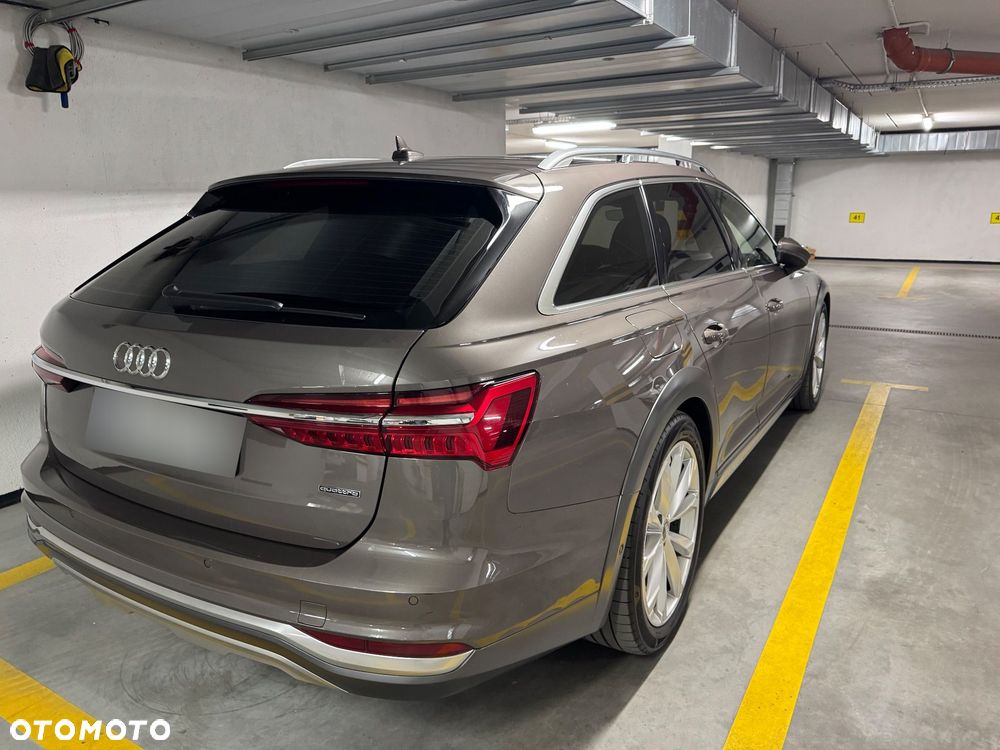 Audi A6 Allroad - 23