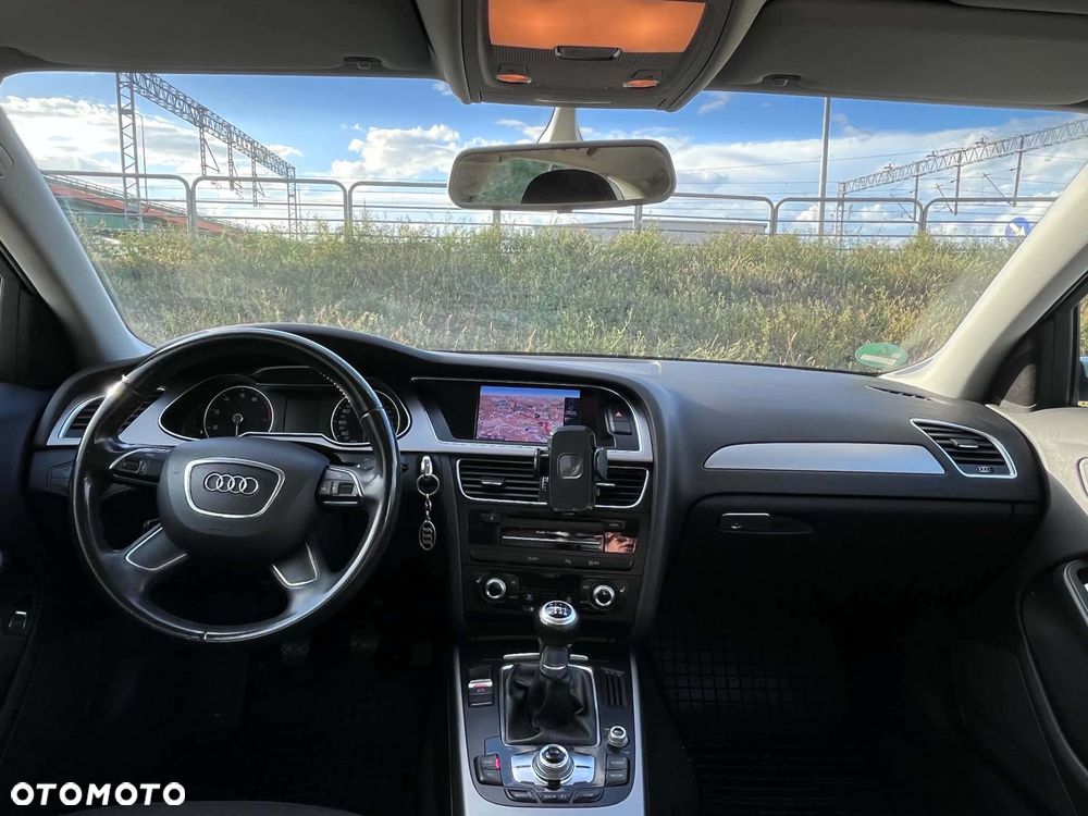 Audi A4 Avant - 19
