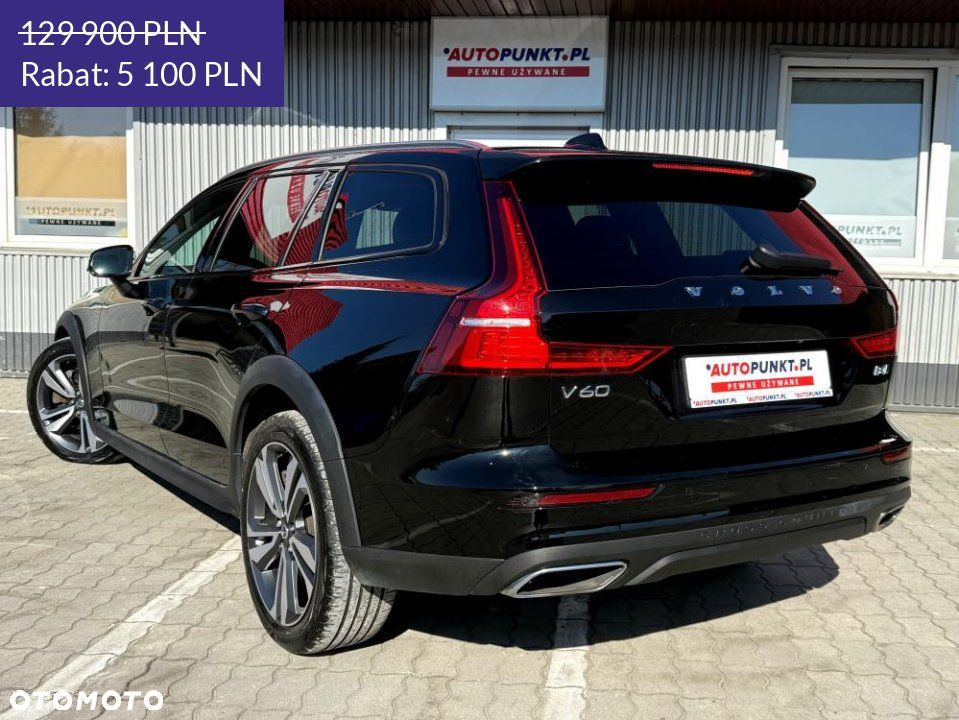 Volvo V60 Cross Country - 3
