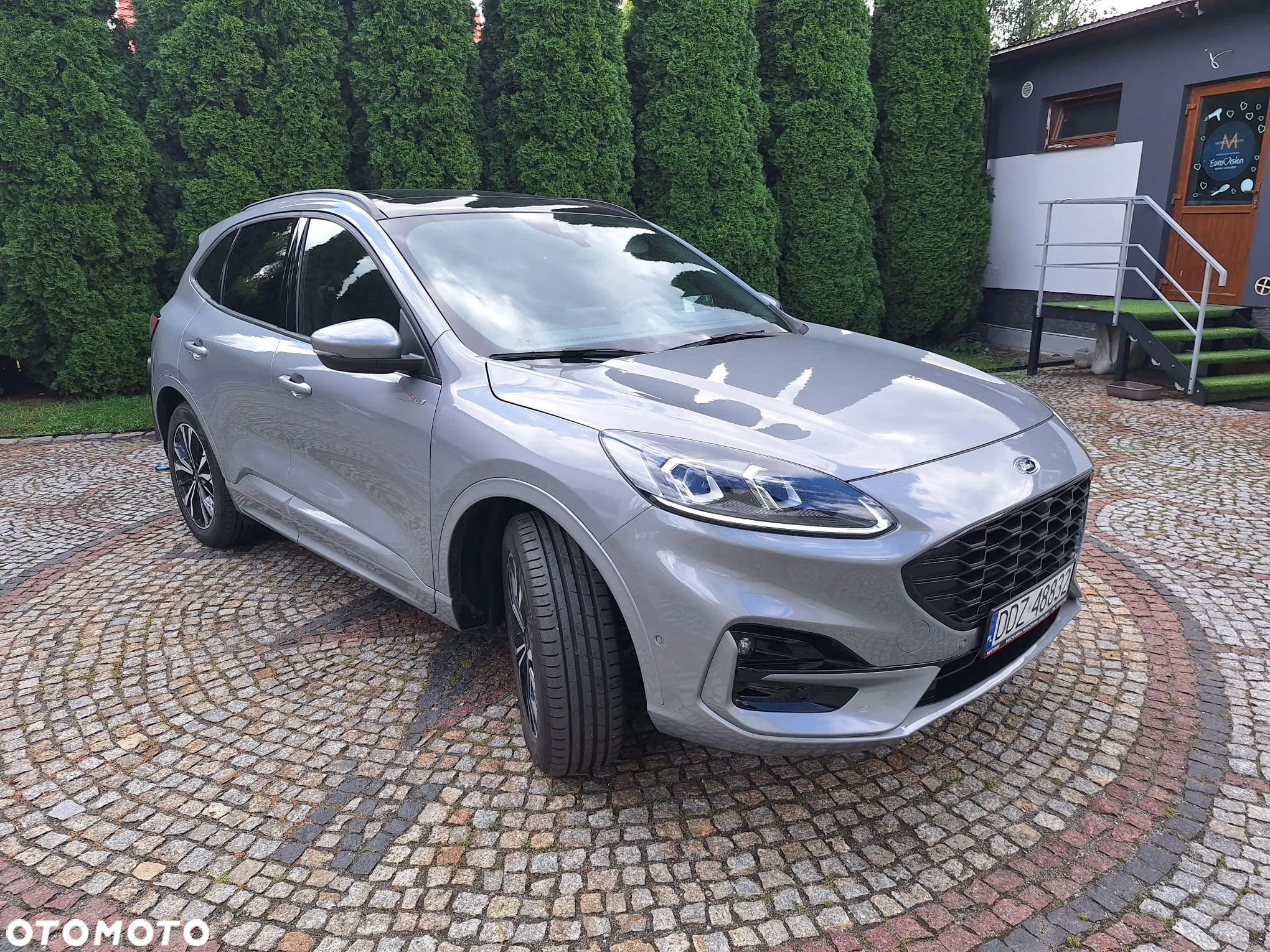 Ford Kuga - 2