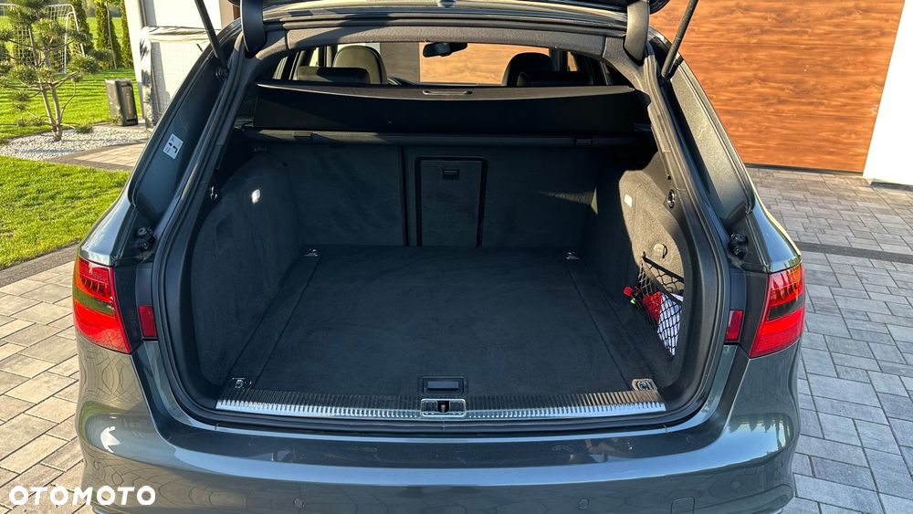 Audi A4 Avant 3.0 TDI DPF quattro S tronic S line Sportpaket - 7