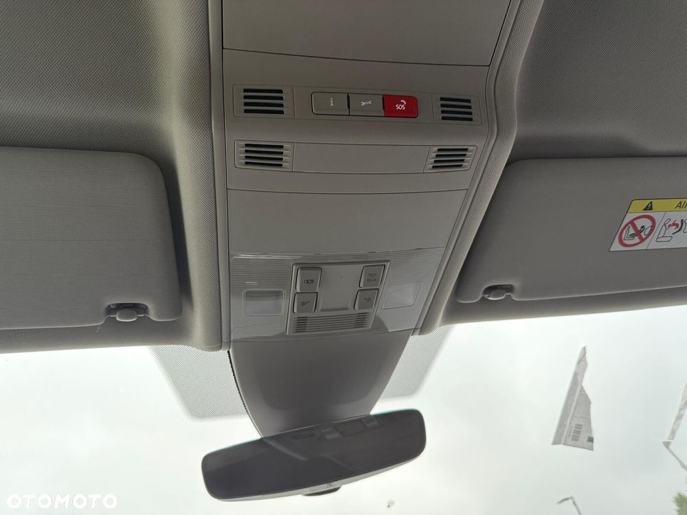 Volkswagen Touran 1.5 TSI EVO Comfortline Plus DSG - 28