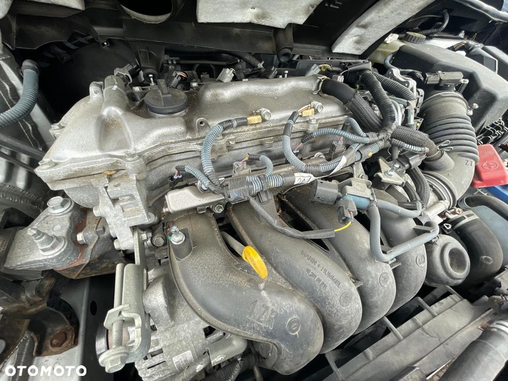 Toyota Auris 1.6 Valvematic Executive - 32