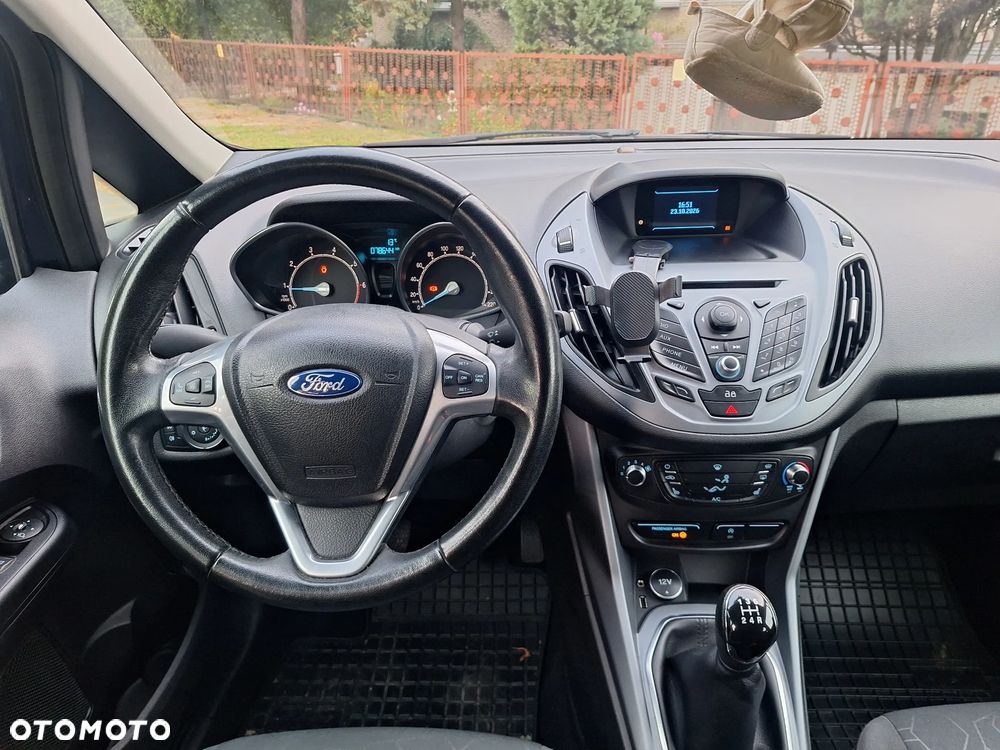Ford B-MAX - 12