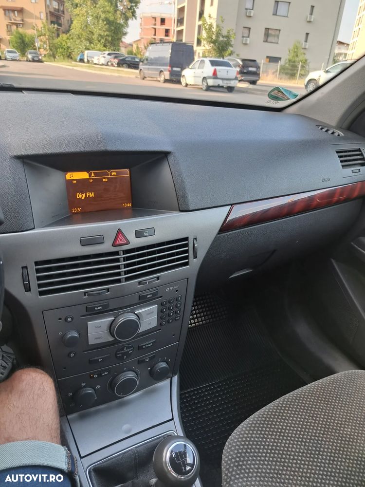 Opel Astra - 12