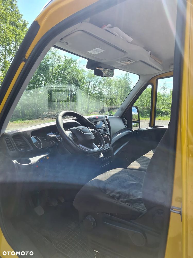 Iveco DAILY 35S18 - 17