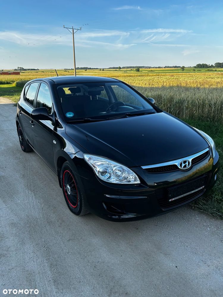 Hyundai i30 1.4 Classic + - 6