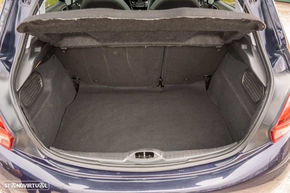 Peugeot 208 1.5 BlueHDi Allure - 21