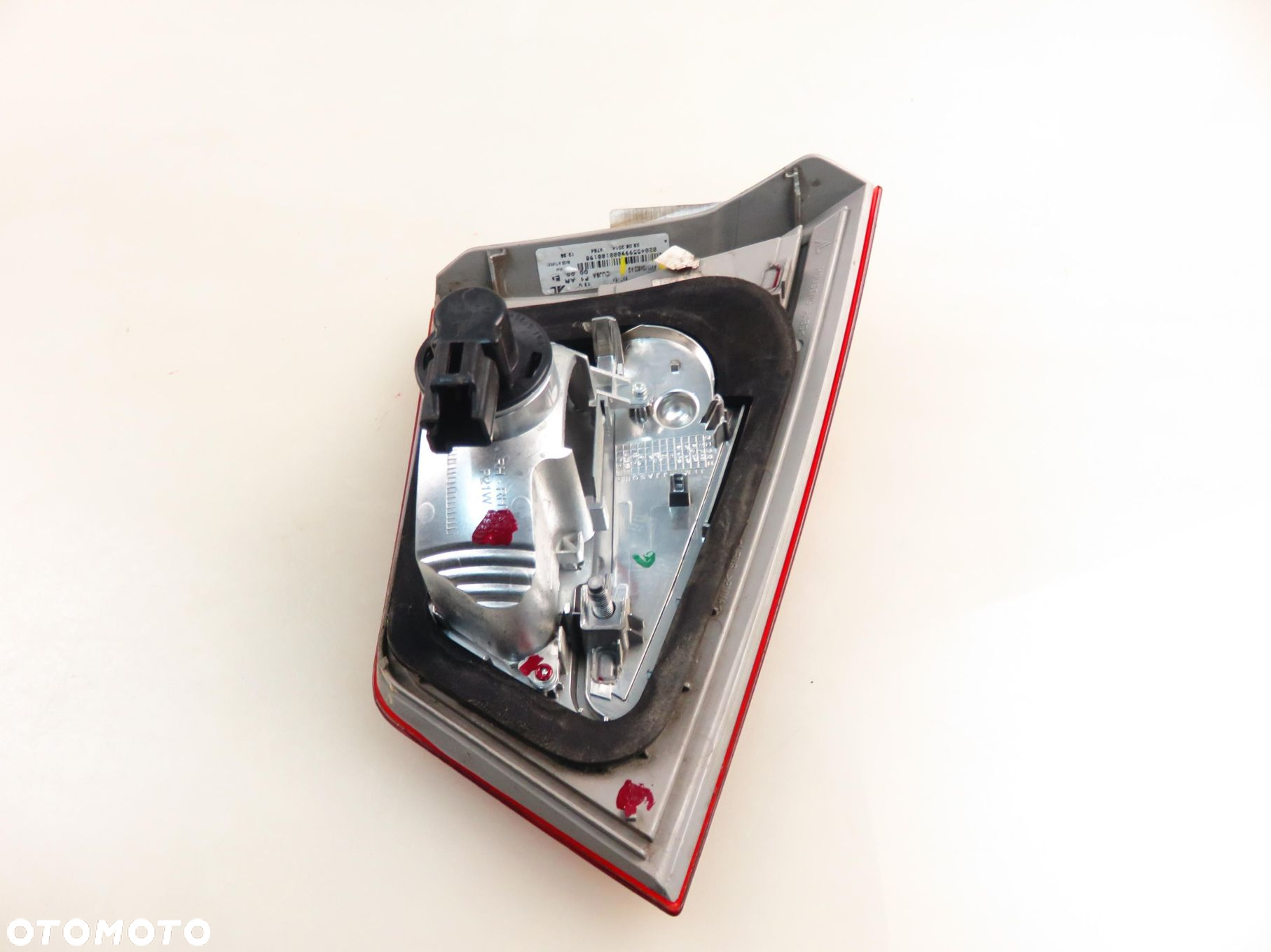 LAMPA PRAWA TYLNA KLAPA FORD B-MAX (JK) AV1113A602AG - 8
