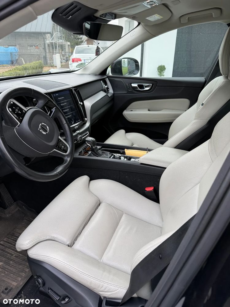 Volvo XC 60 T5 AWD Inscription - 7