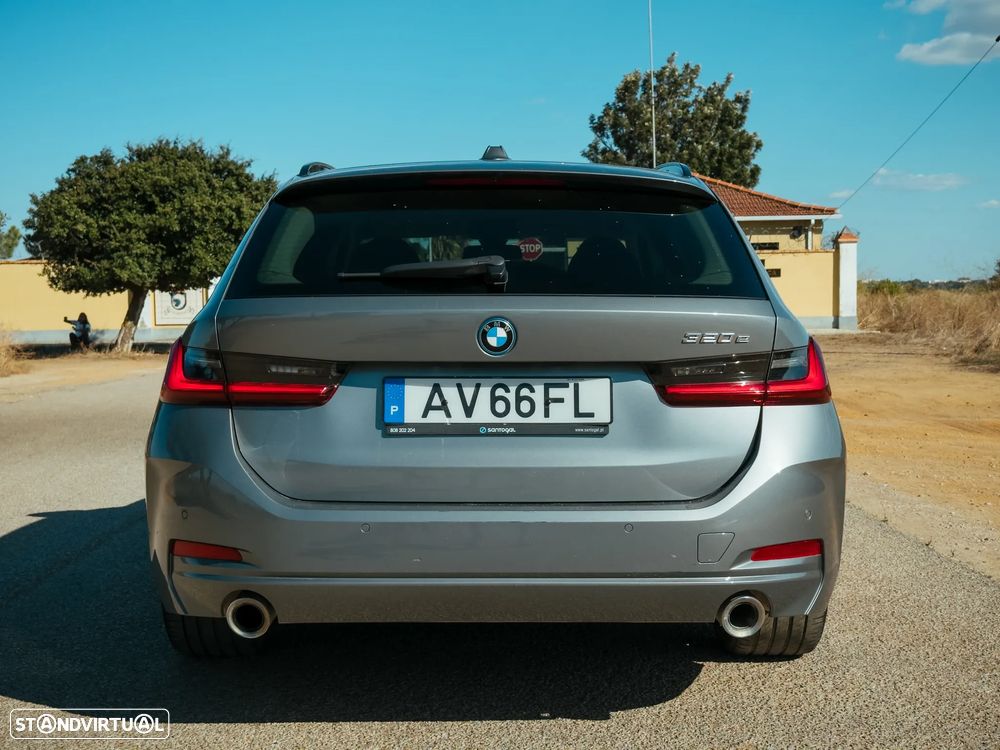 BMW 320 e Touring Line Sport Auto - 2