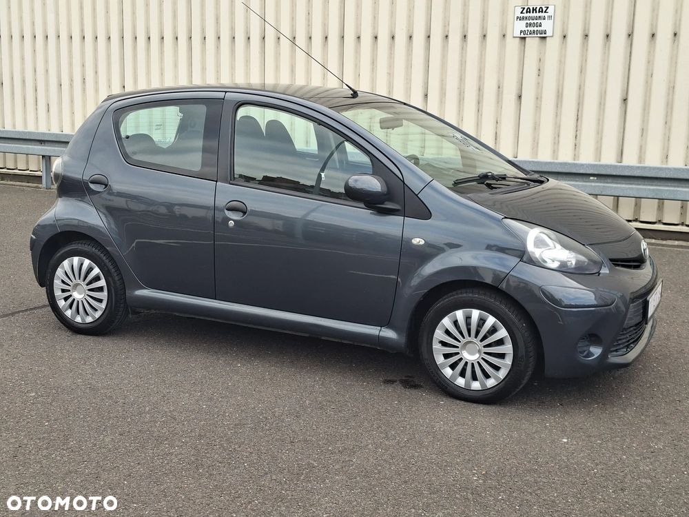 Toyota Aygo - 8