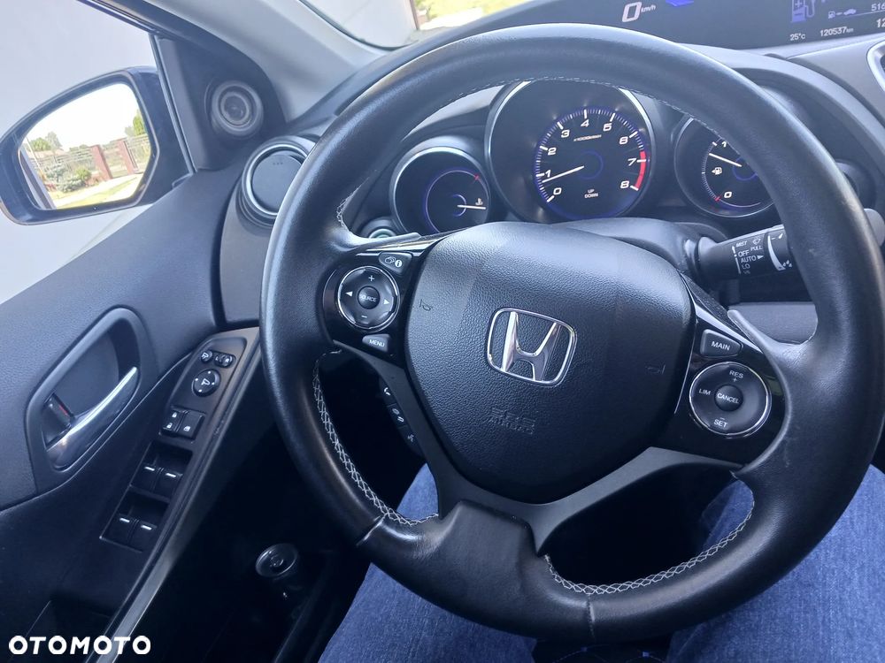 Honda Civic 1.8 Lifestyle (Honda Connect+) - 5