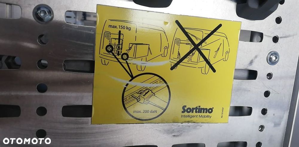 zabudowa samochodowa szafka serwis 123,5x38x110 2032 zł netto - 7