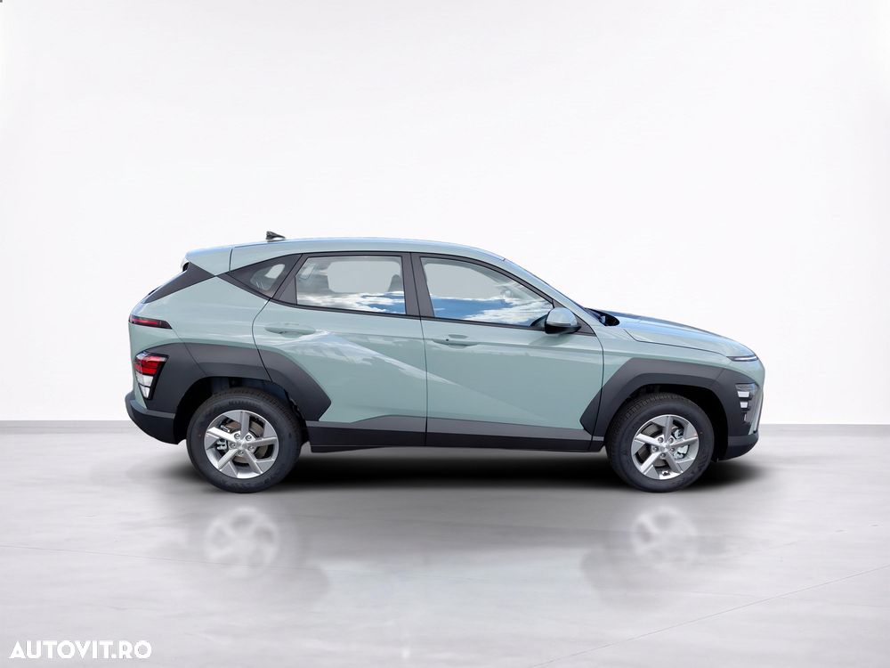 Hyundai KONA - 7