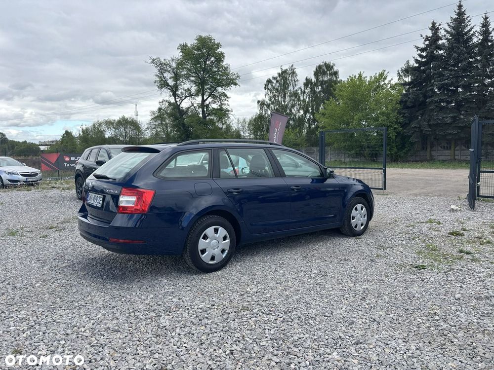 Skoda Octavia - 12