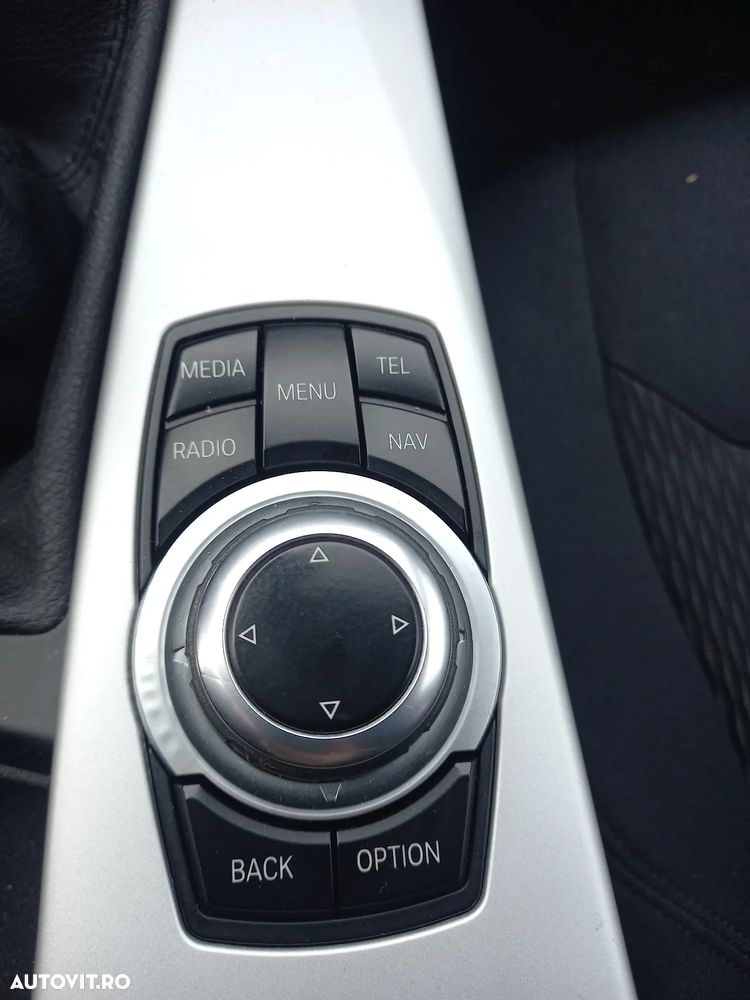 BMW Seria 3 320d xDrive DPF - 11