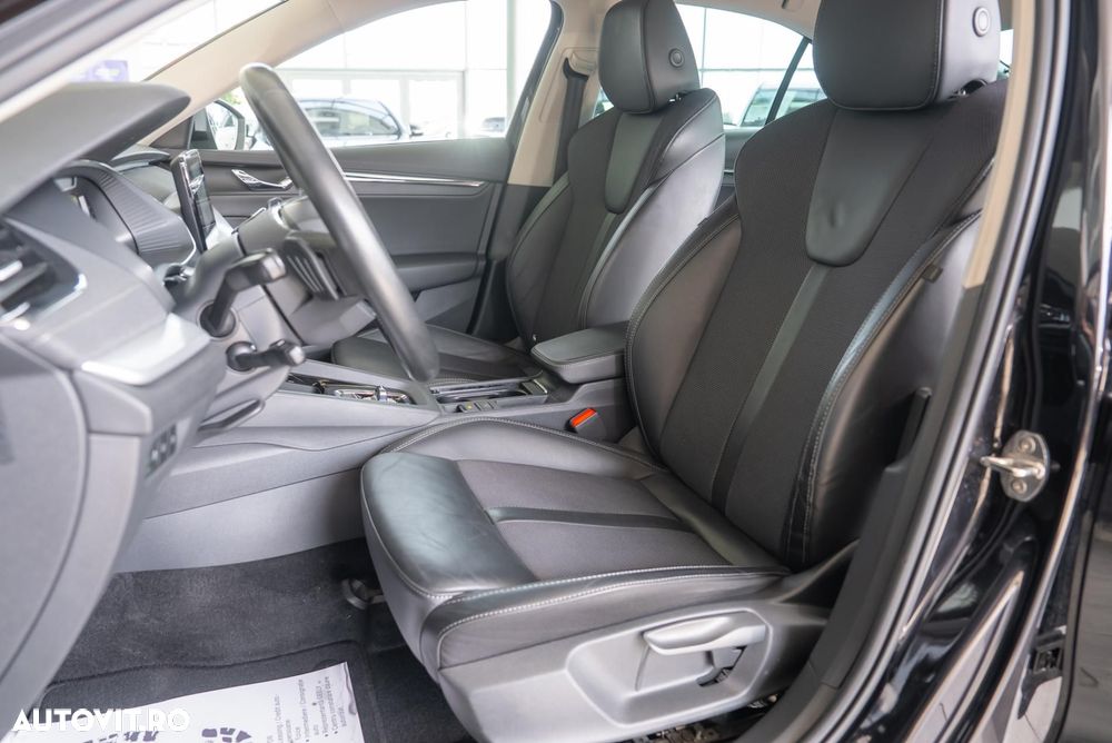 Skoda Octavia 1.4 TSI DSG Ambition - 20