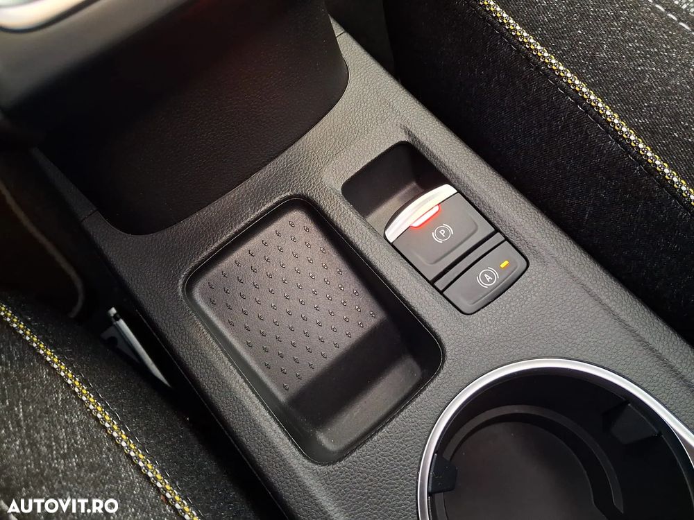Renault Captur TCe 140 EDC Intense - 10