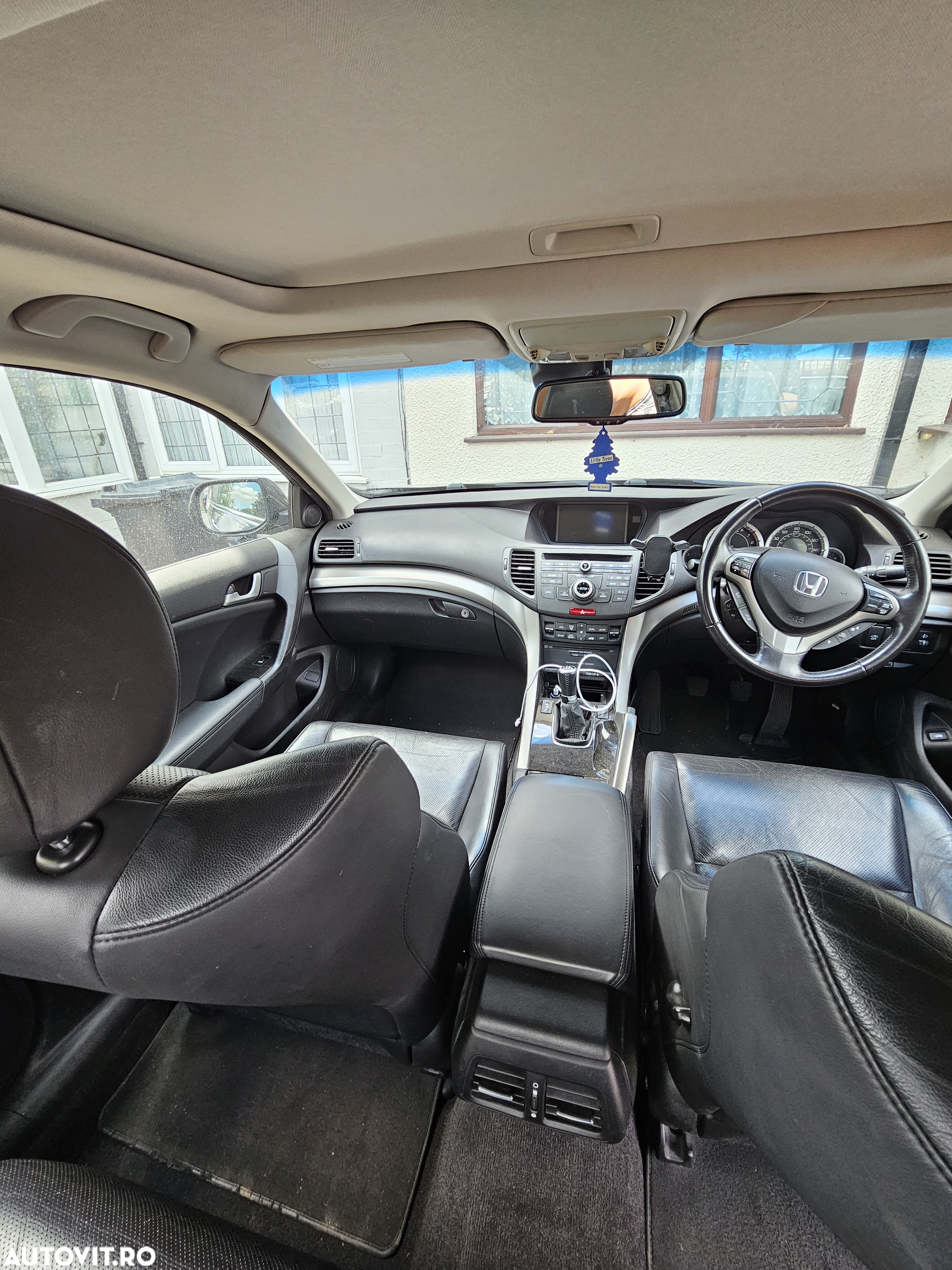 Honda Accord 2.0i Executive - 8
