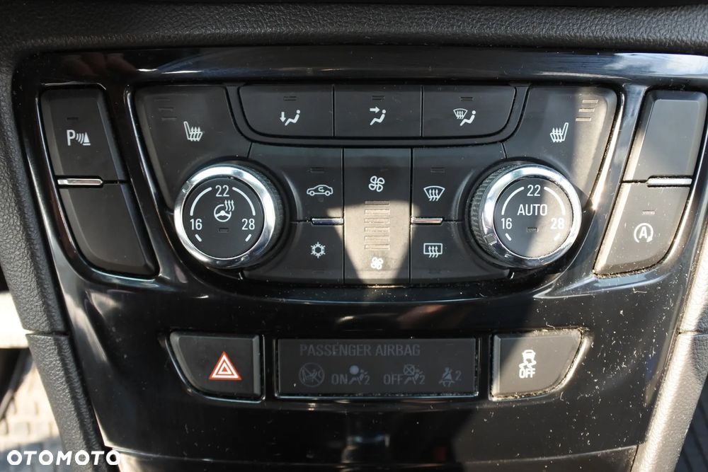 Opel Mokka 1.6 CDTI Cosmo S&S - 18