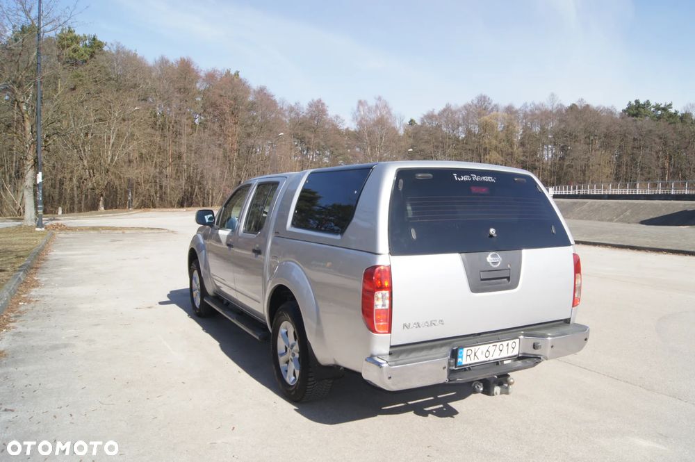 Nissan Navara 2.5 D LE Long - 5