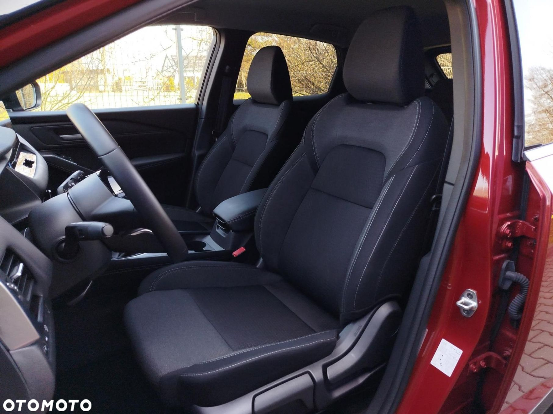 Nissan Qashqai 1.3 DIG-T mHEV N-Connecta - 10