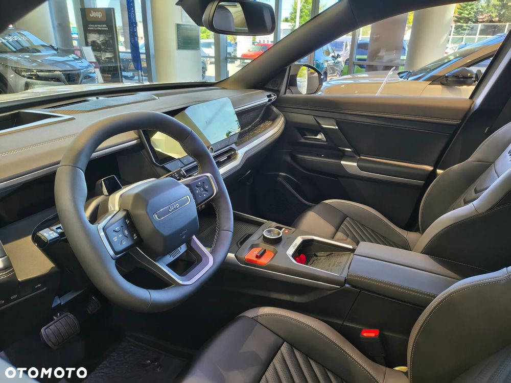 Jeep Compass 1.2 T3 mHEV First Edition FWD DCT - 11