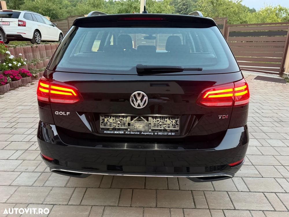 Volkswagen Golf 1.6 TDI DPF Comfortline - 24