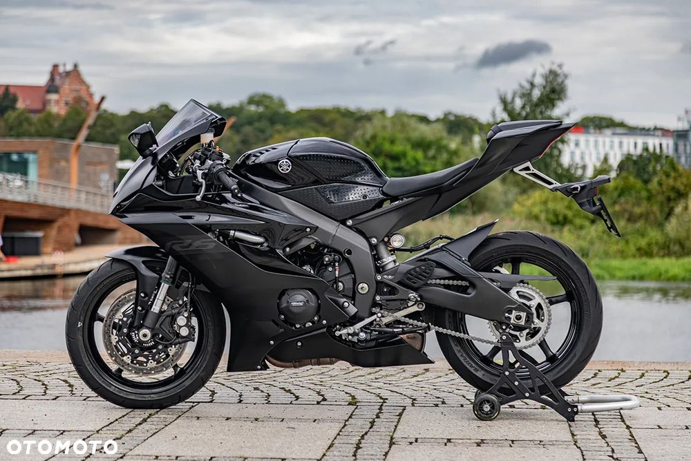 Yamaha R6 - 14