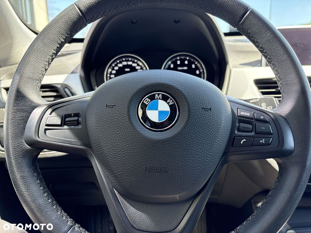 BMW X1 - 23