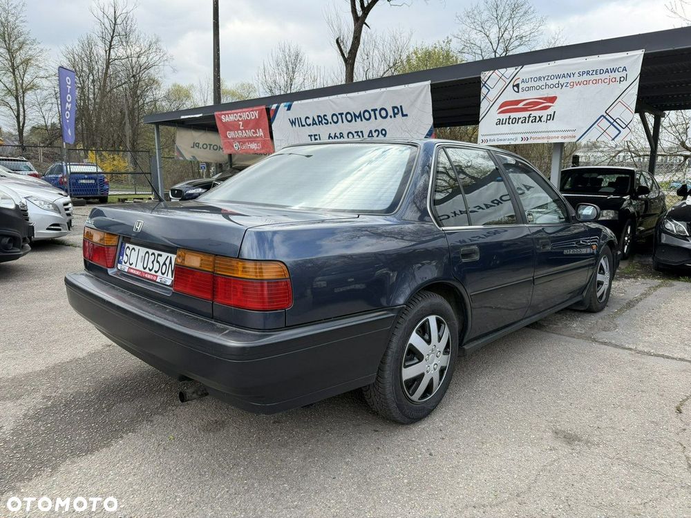 Honda Accord 2.0i-16 EX - 11