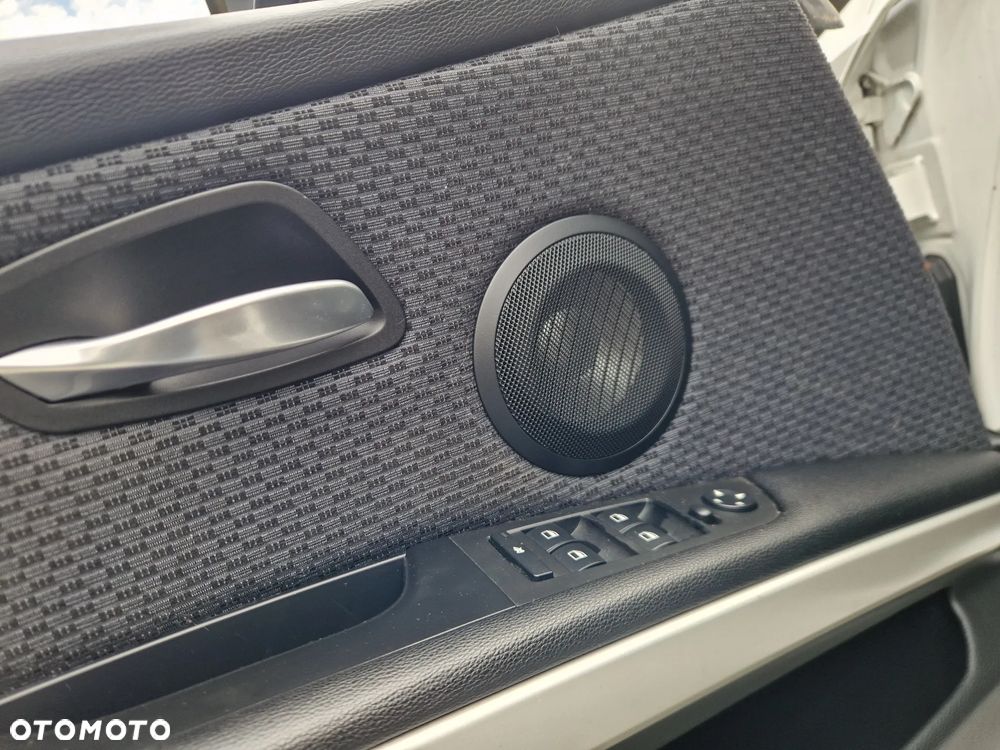 BMW Seria 3 - 14