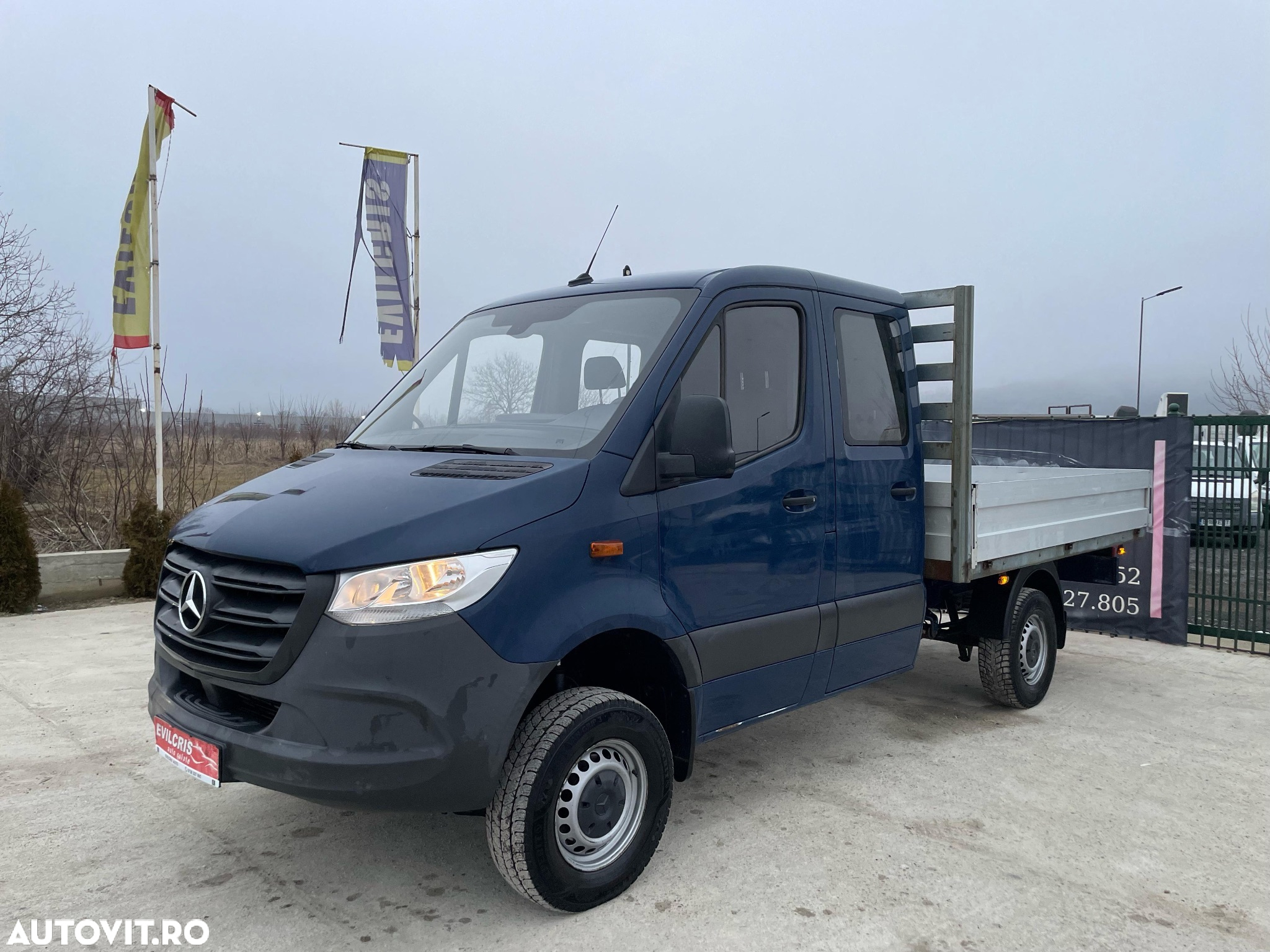Mercedes-Benz Sprinter 4x4 DOKA - 8