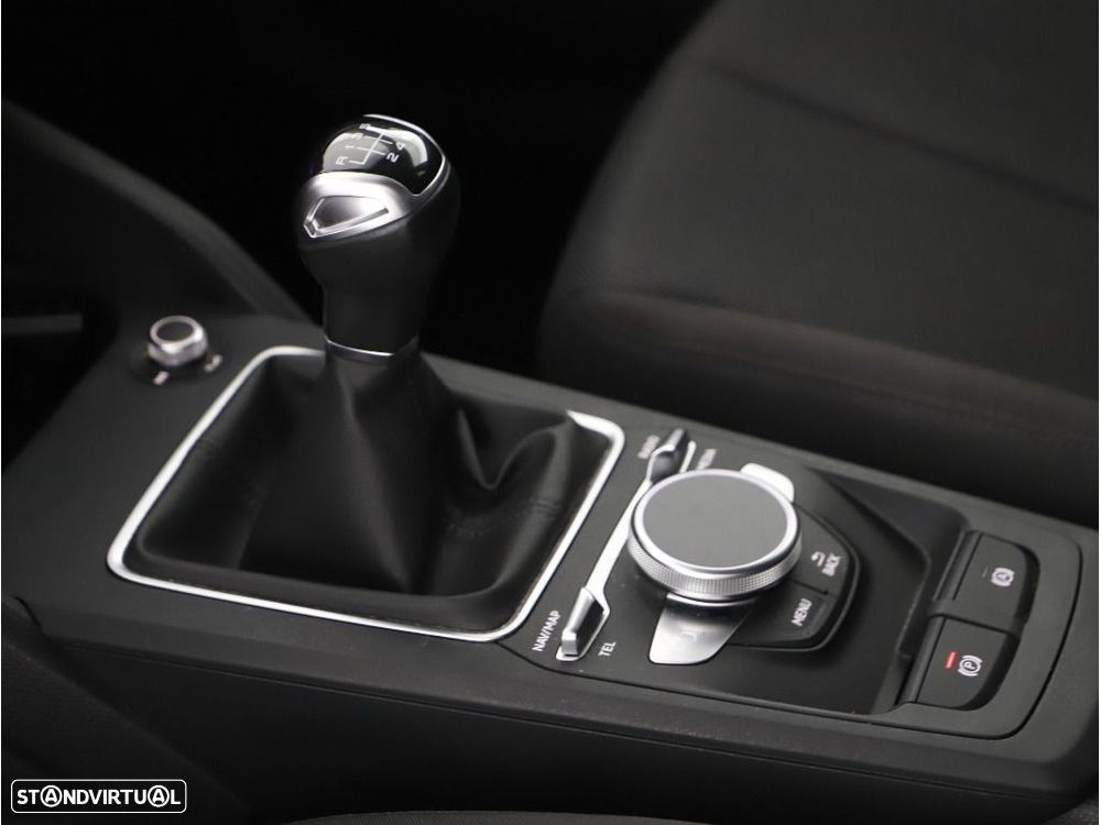 Audi Q2 30 TFSI Advanced - 14