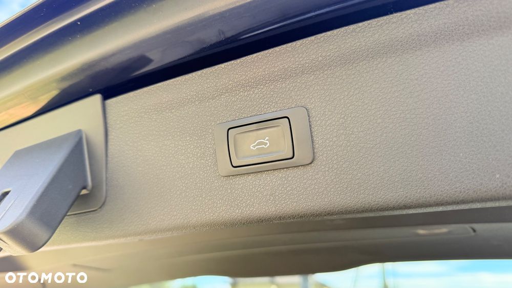 Audi Q3 2.0 TDI Quattro S tronic - 28