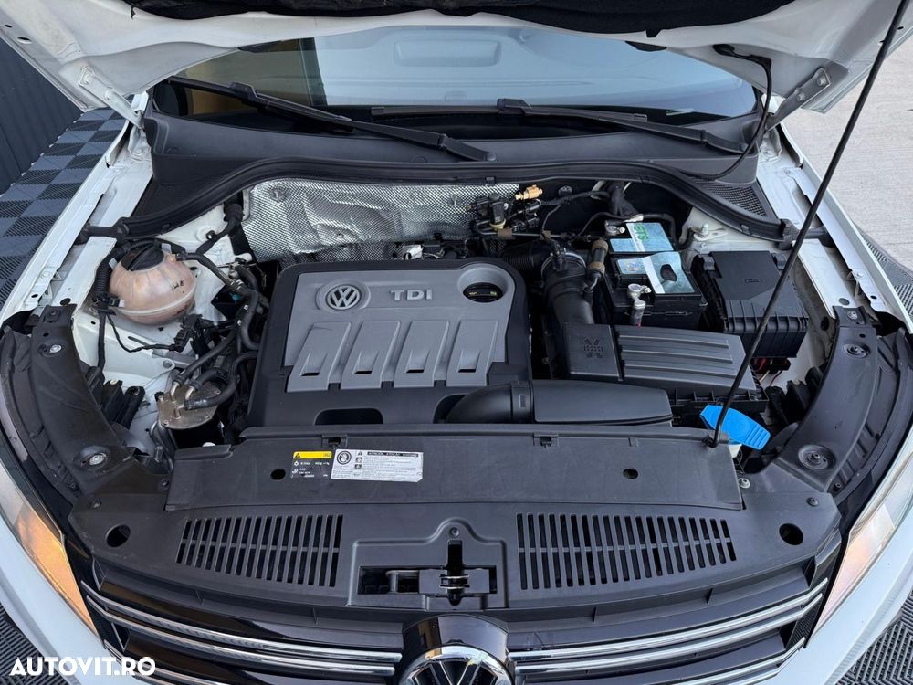 Volkswagen Tiguan - 12