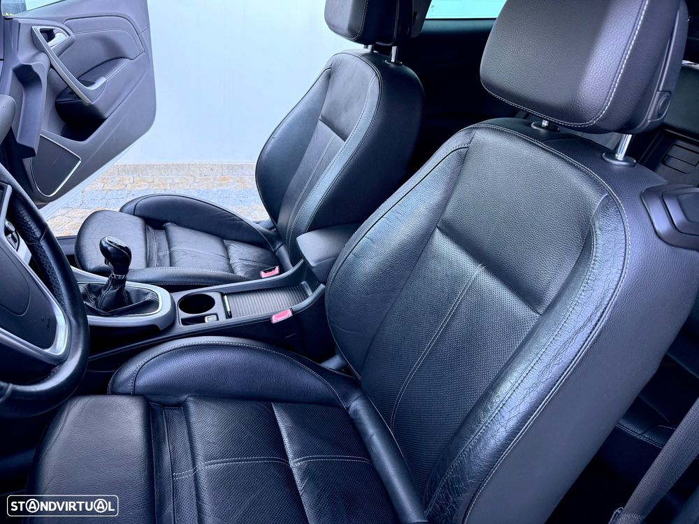 Opel Astra GTC 1.4 T - 42