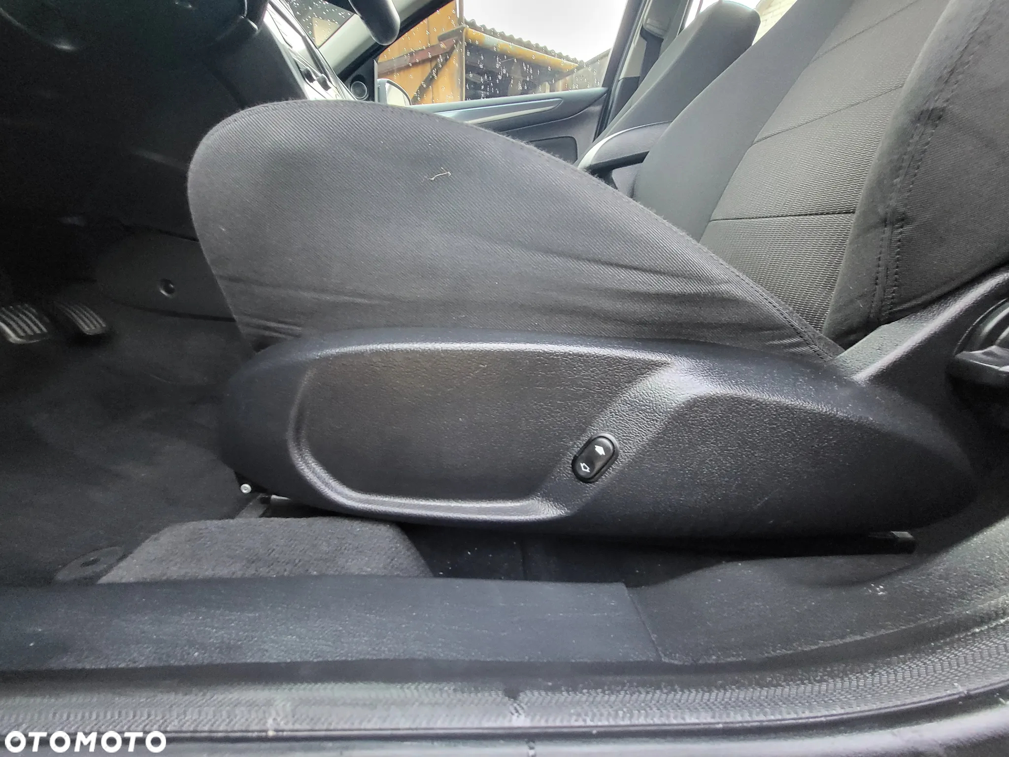 Ford Mondeo Turnier 2.0 TDCi Ghia - 28