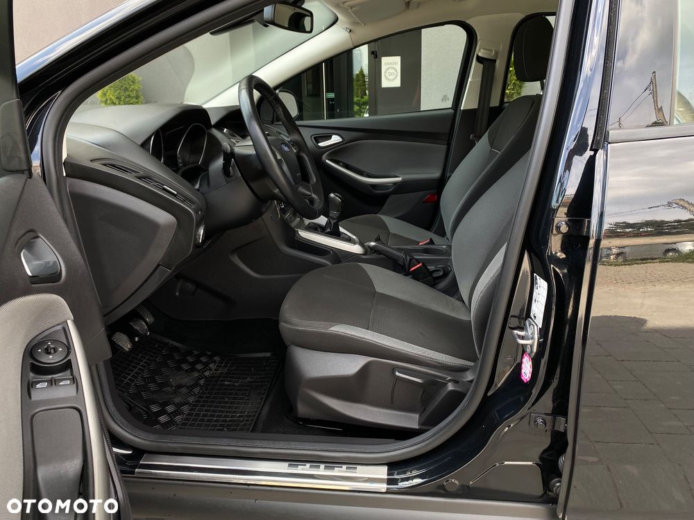 Ford Focus 1.6 Gold X (Trend) - 27