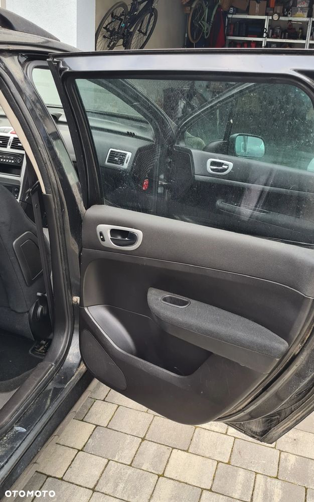 Peugeot 307 1.6 HDi - 15